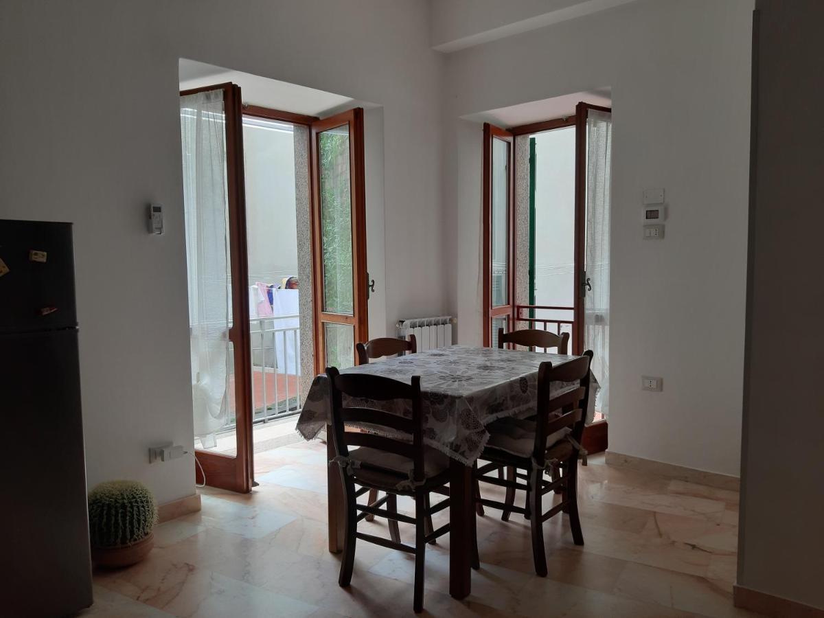 Da Rocky Apartment Riomaggiore Exterior photo